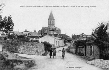 Iconographie - L'église - Vue de la rue du Champ de foire