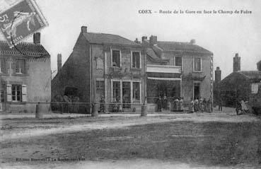 Iconographie - Route de la Gare en face le champ de foire