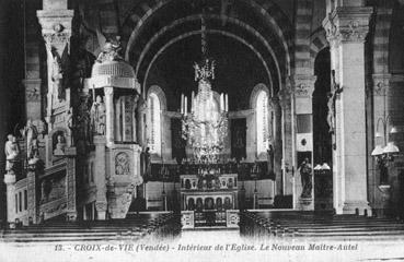 Iconographie - Intérieur de l'église - Le nouveau maître-autel