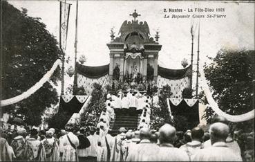 Iconographie - La Fête-Dieu - Le reposoir cours St-Pierre