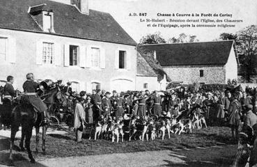 Iconographie - Chasse à courre en forêt de Cerisy - La Saint-Hubert - Réunion devant l'église