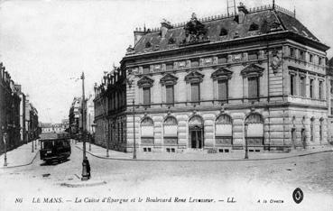 Iconographie - La Caisse d'épargne et le boulevard René Levasseur