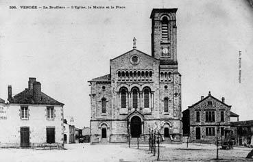 Iconographie - L'église - La mairie et la place