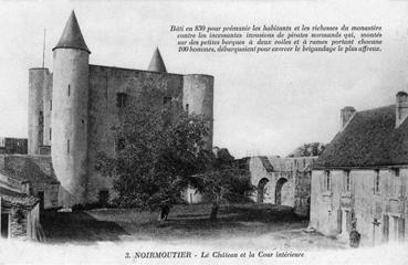 Iconographie - Le château et la cour inétrieure