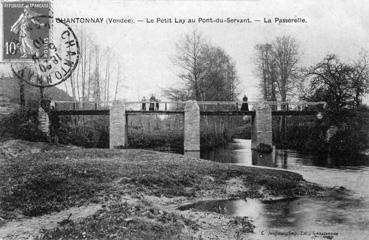 Iconographie - Le Petit Lay au pont du Servant - La passerelle