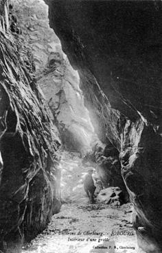 iconographie - Jobourg - Intérieur de la grotte