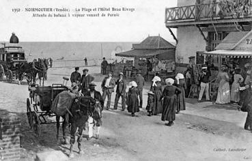 Iconographie - La plage et l'hôtel Beau-Rivage - Attente du bateau à vapeur venant de Pornic