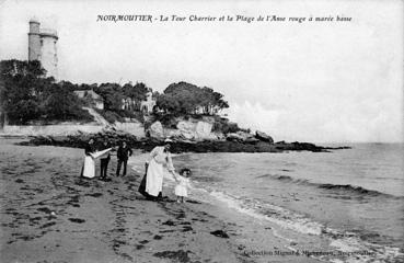Iconographie - La tour Charrier et la plage de l'Anse Rouge à marée basse