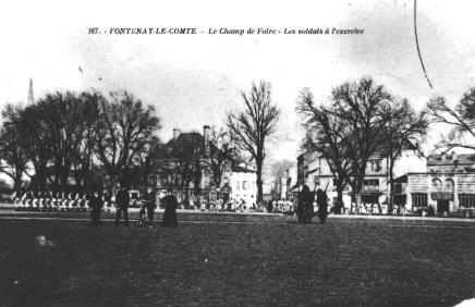 Iconographie - Le champ de foire (les soldats à l'exercice)