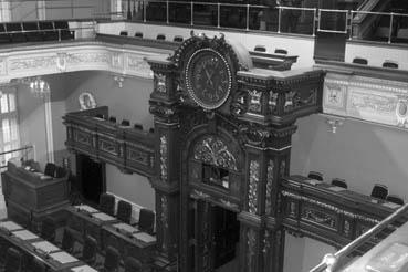 Iconographie - L'horloge de la Chambre bleue du parlement