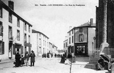 Iconographie - La rue du Presbytère