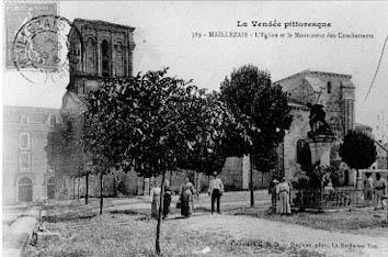 Iconographie - L'église et le monument des Combattants