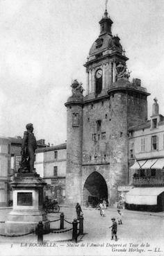 Iconographie - Statue de l'amiral Duperré et Tour de la Grande Horloge