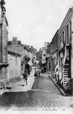 Iconographie - La rue des Halles