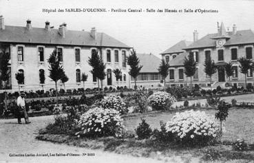 Iconographie - Hôpital des Sables-d'Olonne - Pavillon central - Salle des blessés et salle d'opération