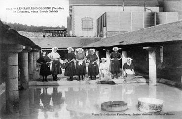 Iconographie - Le Courseau, vieux lavoir sablais