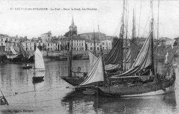 Iconographie - Le port - Dans le fond la Chaume