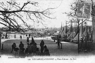 Iconographie - Place d'Armes - Le port