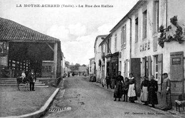 Iconographie - La rue des Halles