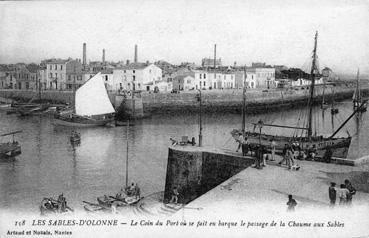 Iconographie - Le coin du port où se fait en barque le passage de la Chaume aux Sables