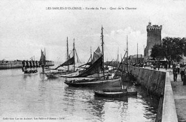 Iconographie - Entrée du port - Le quai de la Chaume