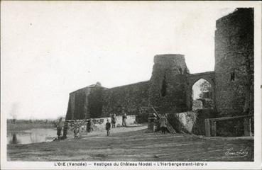 Iconographie - Vestiges du château féodal L'Herbergement-Idro