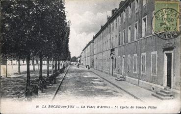 Iconographie - La place d'Armes - Le lycée de jeunes filles