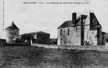 Iconographie - Le château de l'Ilot les Tours (en ruines)