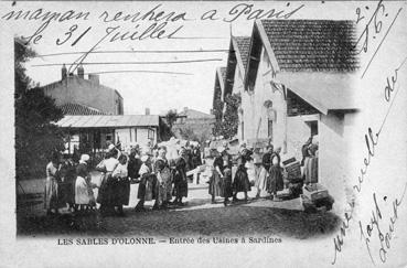 Iconographie - Entrée des usines à sardines