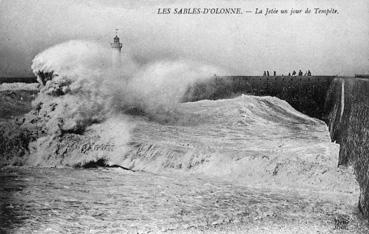 Iconographie - La jetée un jour de tempête