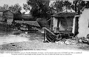 Iconographie - Le cyclone d'oct. 1909,détruisant 18 ponts