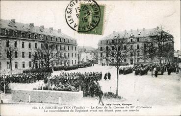 Iconographie - La cour de la caserne du 93ème d'infanterie