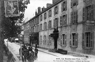 Iconographie - Un coin de la Place d'Armes - L'Hôtel de l'Europe