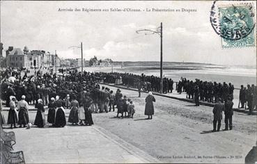 Iconographie - Arrivée des régiments - La présentation des drapeaux