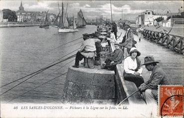 Iconographie - Pêcheurs à la ligne sur la jetée