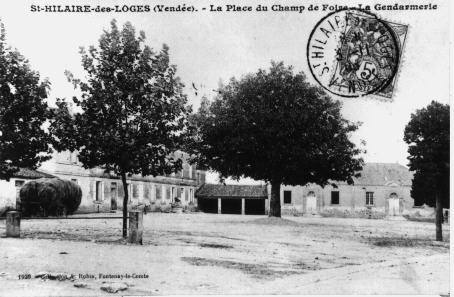 Iconographie - La place du Champ de Foire - la gendarmerie