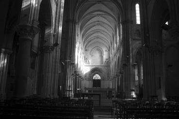 Iconographie - Effet de lumière dans l'église Notre-Dame