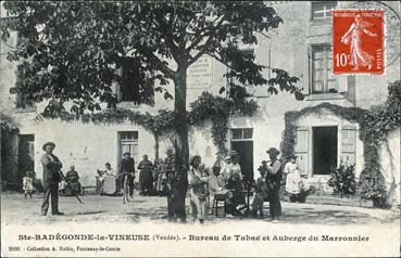 Iconographie - Bureau de tabac et auberge du Marronnier