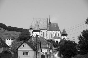 Iconographie - Biertan - Vue sur l'église et son enceinte