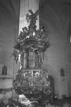 Iconographie - La cathédrale Saint-Michel, la chaire