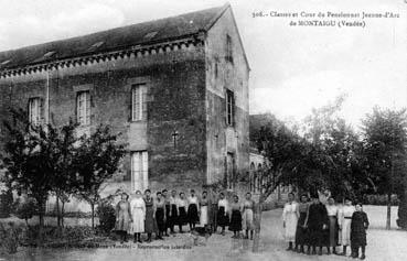 Iconographie - Classes et cours du pensionnat Jeanne d'Arc