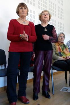 Iconographie - Contes à La Granjagoule avec Thérèse Dufour et Gisèle Gallais